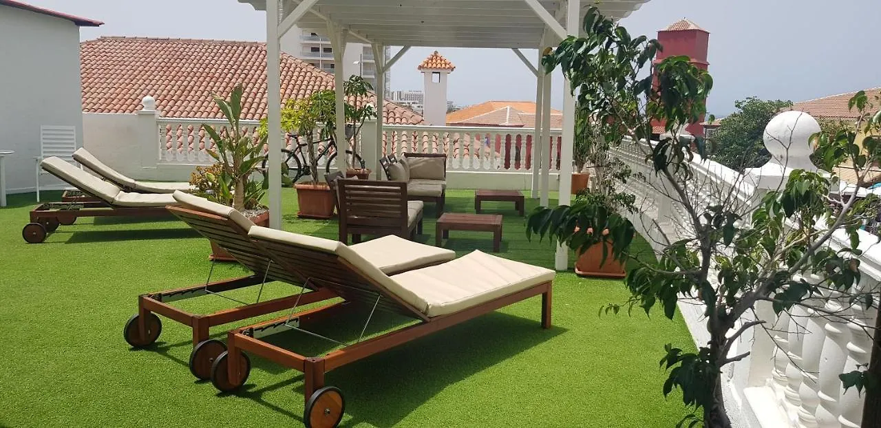 Villa Las Flores Адехе Отель
