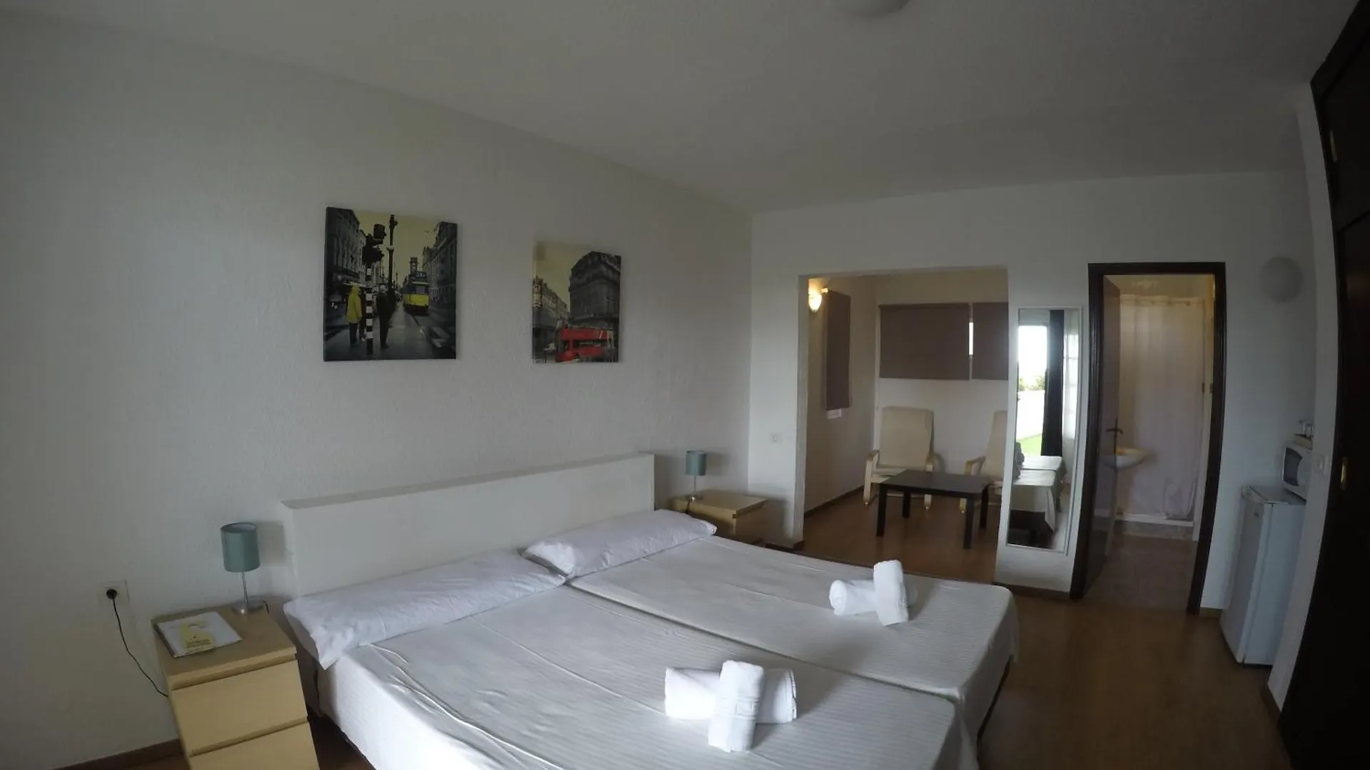 Villa Las Flores Адехе