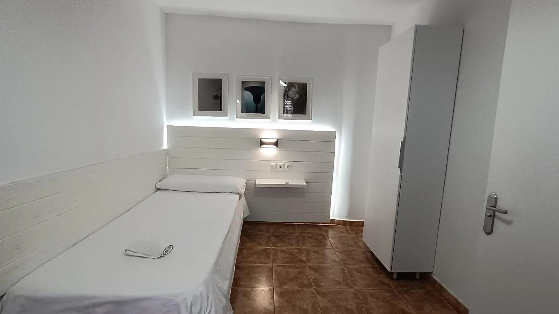 Villa Las Flores Адехе Отель
