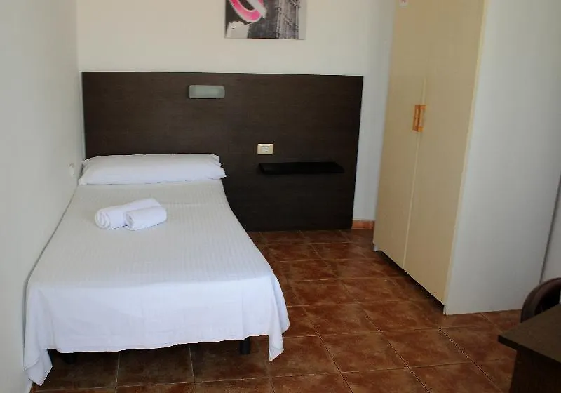 Villa Las Flores Адехе Отель