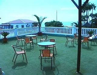 Отель Villa Las Flores Адехе