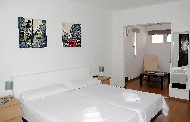 Villa Las Flores Адехе