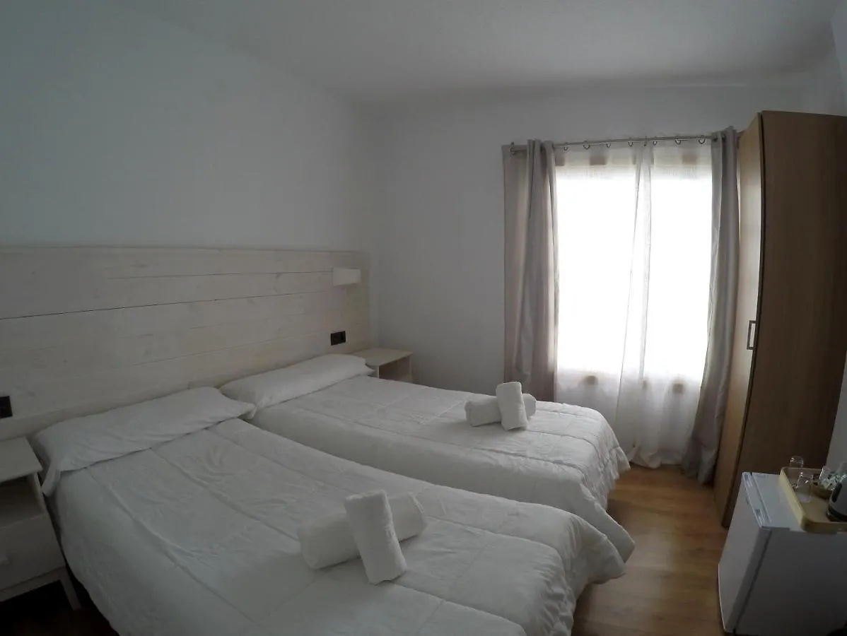 Отель Villa Las Flores Адехе